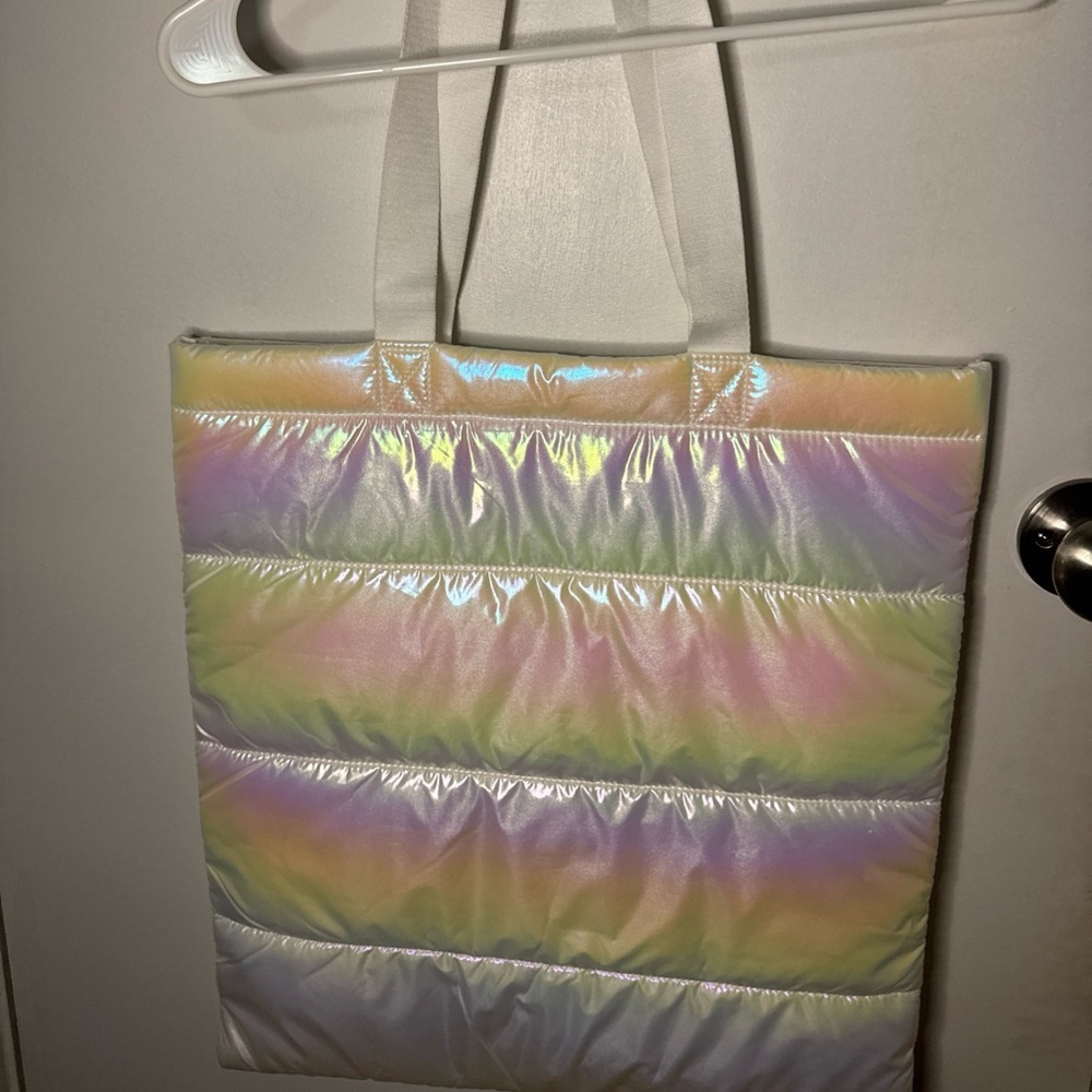 🔴 Holographic Bath & Body Works Tote - Picture 5 of 5